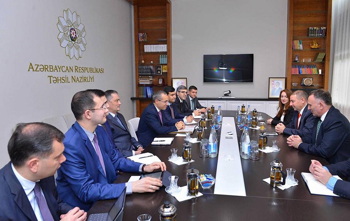 Israel startups guru shares his secrets in Azerbaijan 